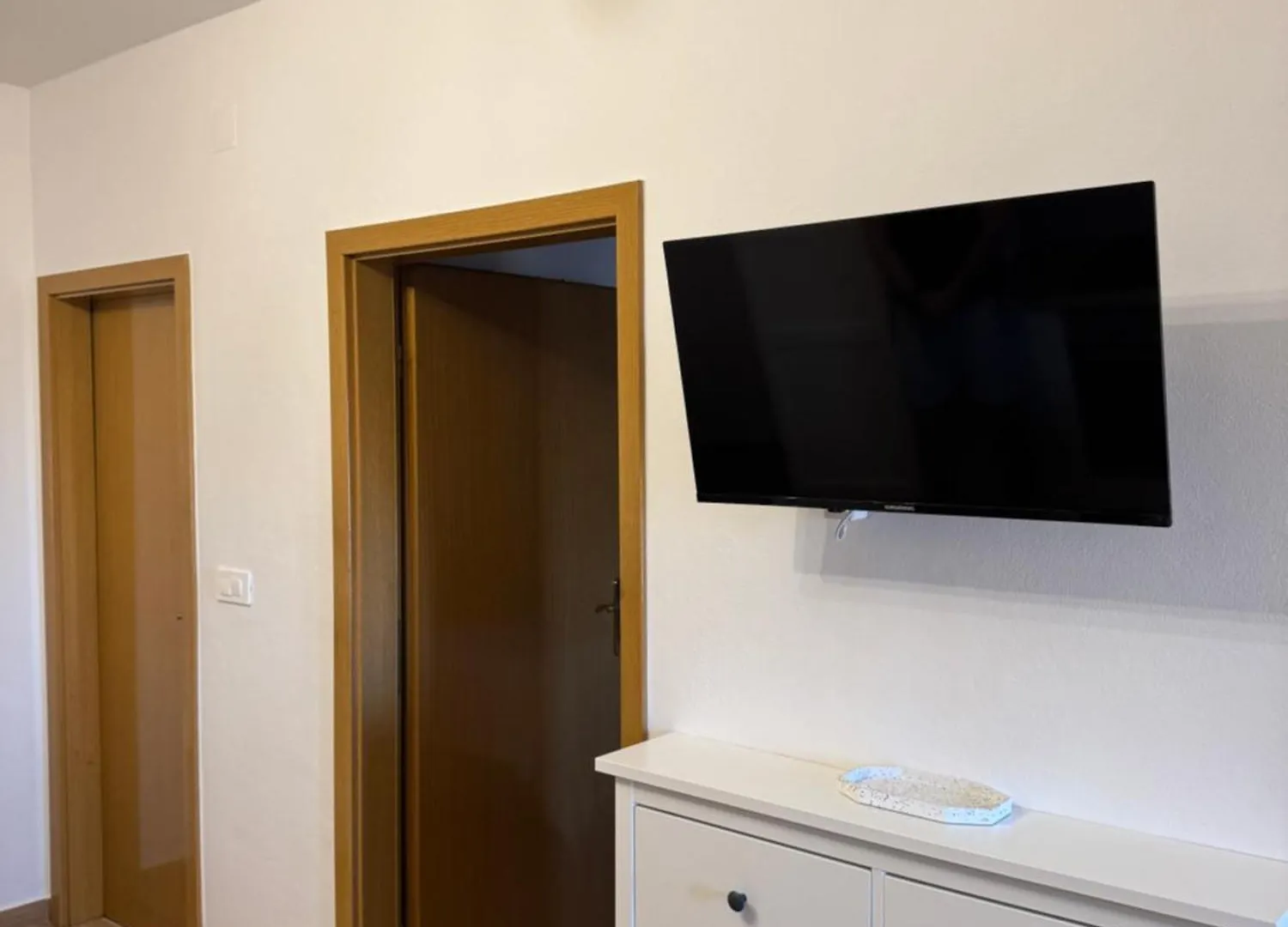 Zio Nino Apartamento Sutomiscica 0*,